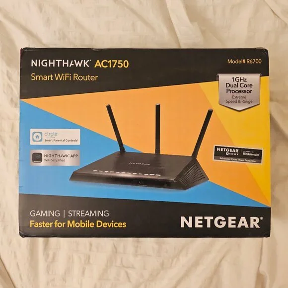 Netgear Nighthawk AC1750 Wifi Router - R6700 - Picture 1 of 10